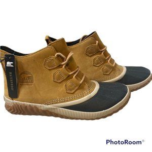 SOREL Women’s Out 'n About Duck Boots  Size 10 NWT